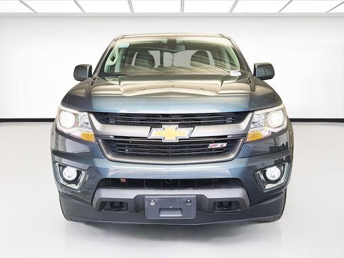 Used 2019 Chevrolet Colorado Z71 RWD image 2