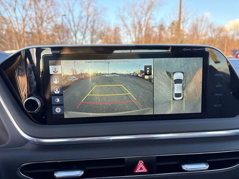 Used 2021 Hyundai Sonata Limited image 18