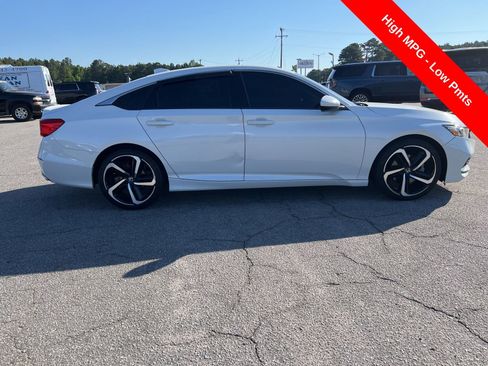 Used 2020 Honda Accord Sport image 6
