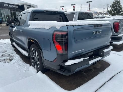New 2025 GMC Sierra EV Denali image 7