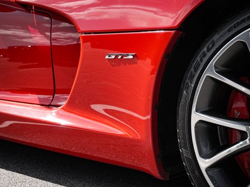 Used 2013 SRT Viper GTS w/ GTS Laguna Interior Pkg RWD image 12