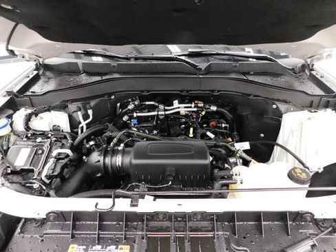 Used 2023 Ford Explorer XLT w/ Equipment Group 202A image 46