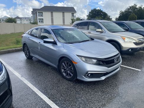 Used 2020 Honda Civic EX image 5
