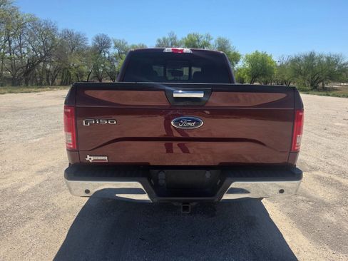 Used 2016 Ford F150 XLT w/ Equipment Group 302A Luxury image 4