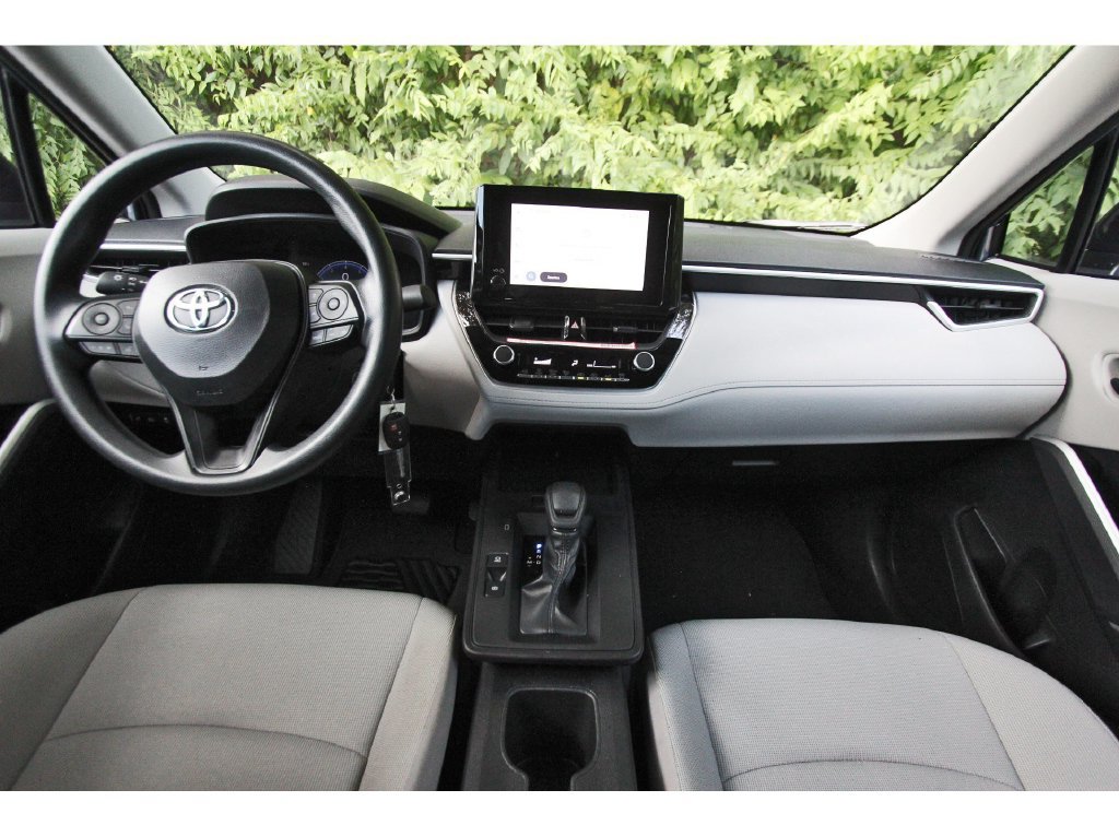 Used 2026 Toyota Corolla Cross L FWD image 8