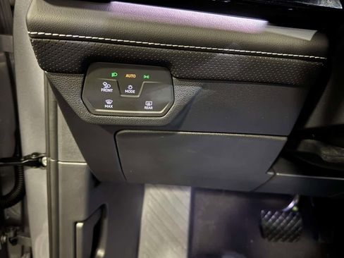 New 2026 Volkswagen Atlas SEL AWD/4WD image 33