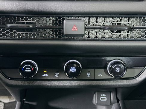 Used 2025 Honda HR-V LX image 23