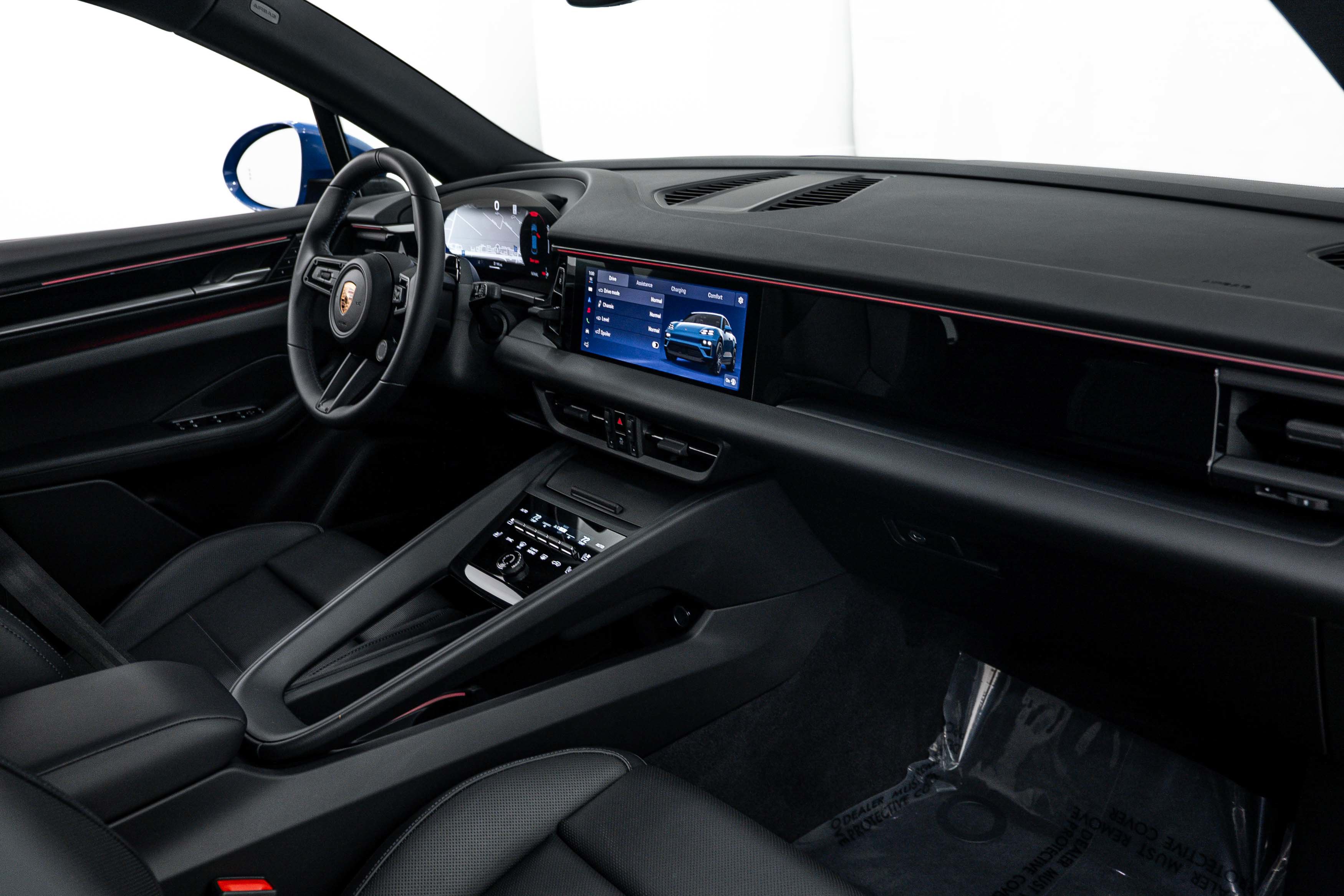 Certified 2026 Porsche Macan 4 Electric AWD/4WD image 12