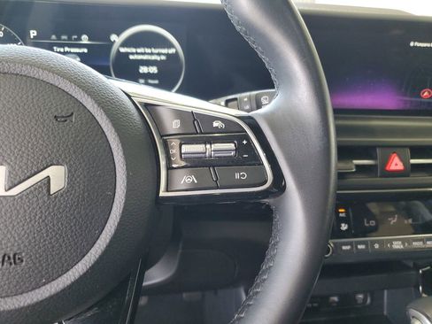 Used 2024 Kia Seltos S FWD image 23