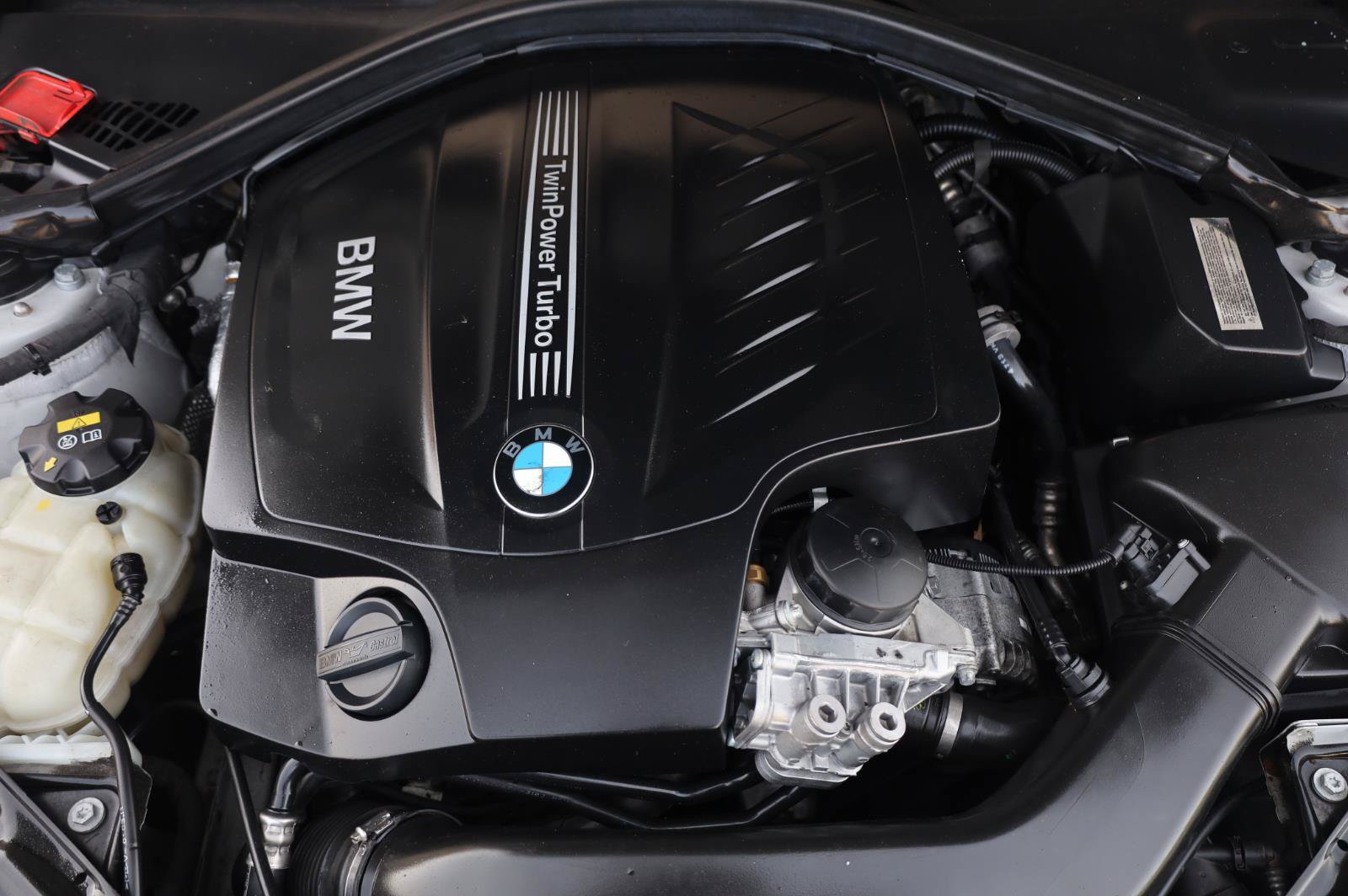 Used 2014 BMW 435i Convertible RWD image 19