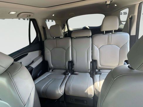 Used 2023 Honda Pilot Touring image 50