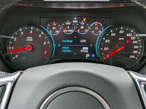 Used 2017 Chevrolet Camaro SS image 16