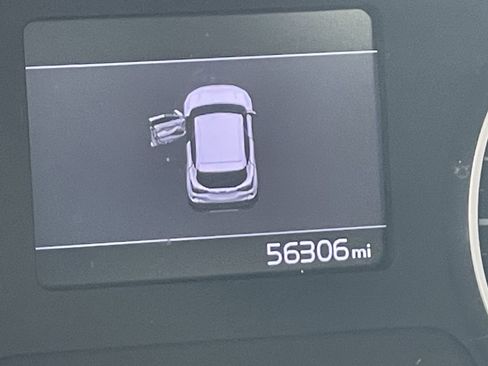 Used 2021 Kia Seltos S FWD image 11