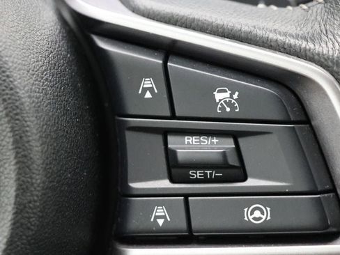Used 2024 Subaru Outback Premium AWD/4WD image 19