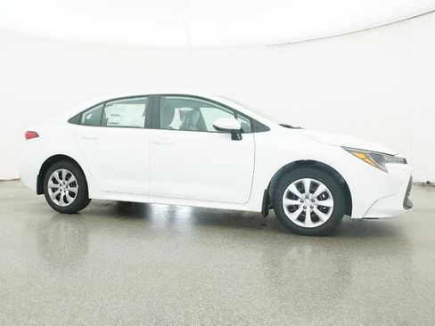 New 2026 Toyota Corolla LE image 91