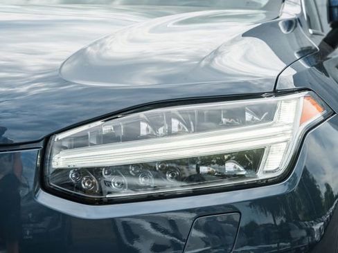 Used 2023 Volvo XC90 B6 Plus w/ Protection Package AWD/4WD image 13