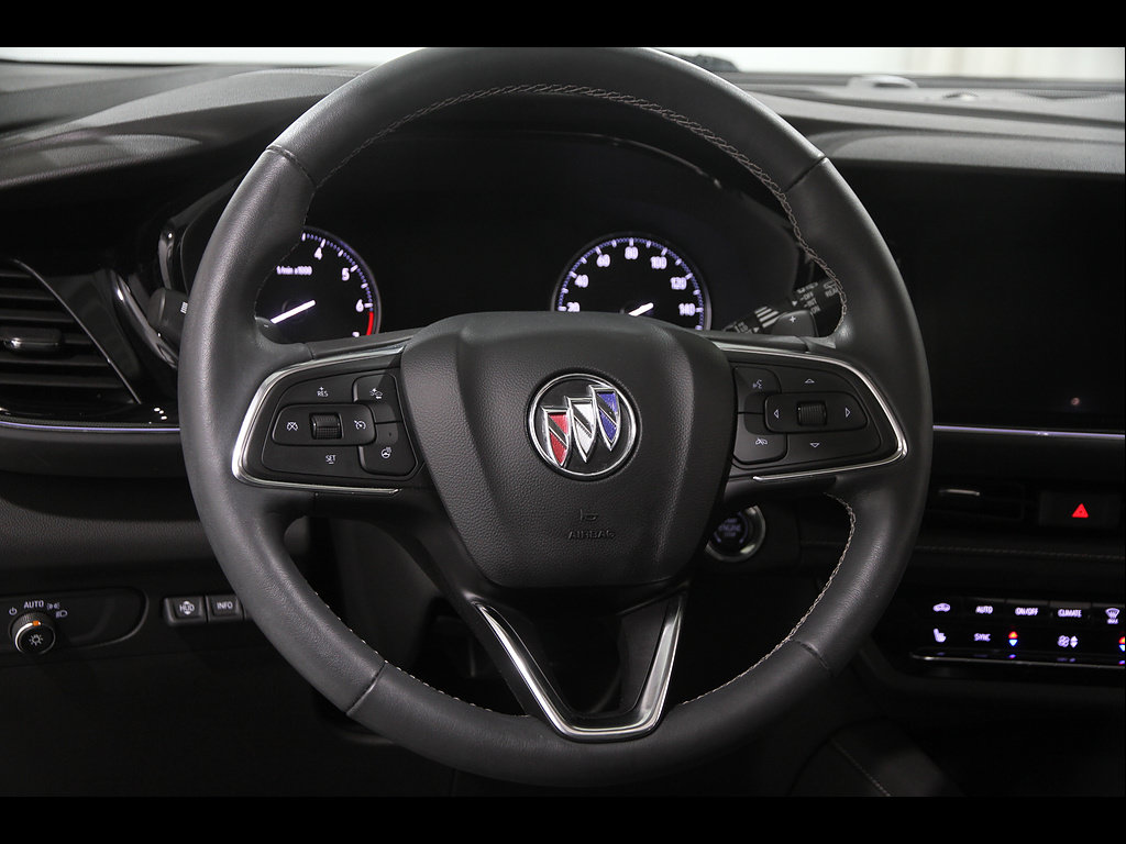 Used 2022 Buick Envision Essence w/ Technology Package I FWD image 7