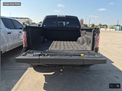 Used 2014 Ford F150 Raptor w/ Equipment Group 801A Luxury AWD/4WD image 16