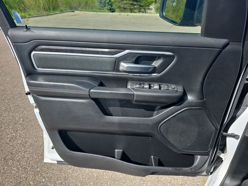 Used 2022 RAM 1500 Big Horn AWD/4WD image 29