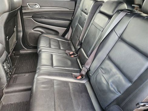 Used 2020 Jeep Grand Cherokee Limited w/ Luxury Group II image 12