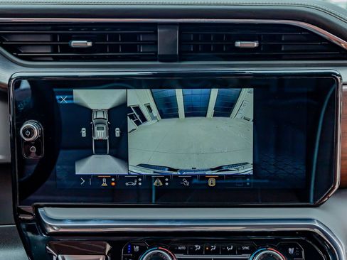 Used 2025 GMC Sierra 1500 Denali Ultimate image 26