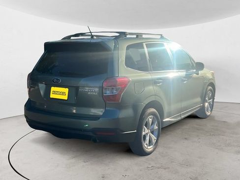 Used 2014 Subaru Forester 2.5i Limited AWD/4WD image 5