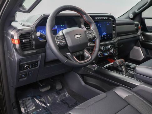 Used 2026 Ford F150 Raptor AWD/4WD image 4