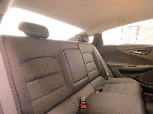 Used 2024 Chevrolet Malibu LT image 21