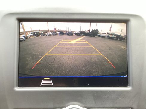 Used 2021 Chevrolet Equinox LT image 19