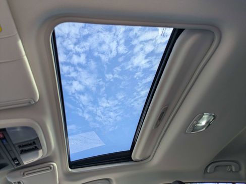 Certified 2025 Subaru Crosstrek 2.5i Limited w/ Popular Package #3A image 21