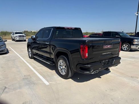 Used 2023 GMC Sierra 1500 Denali w/ Technology Package AWD/4WD image 7