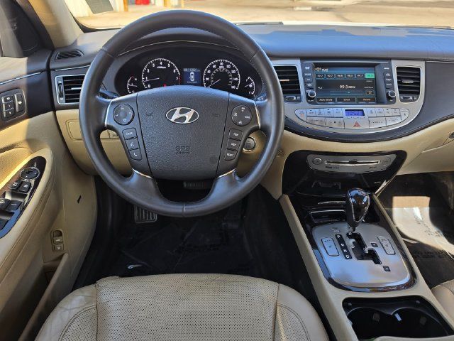 Used 2011 Hyundai Genesis 3.8 w/ Premium Navigation Pkg 3 RWD image 9
