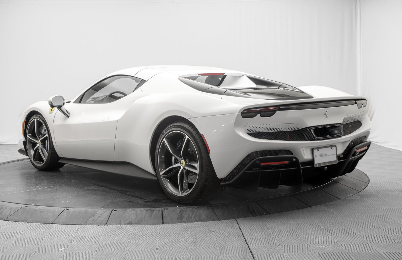 Used 2026 Ferrari 296 GTS RWD image 13