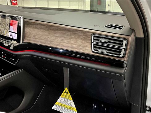 New 2026 Volkswagen Atlas SEL Premium R-Line image 27