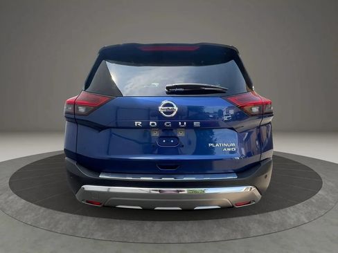 Used 2021 Nissan Rogue Platinum AWD/4WD image 6