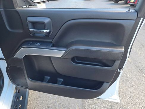 Used 2018 Chevrolet Silverado 1500 LT w/ All Star Edition AWD/4WD image 11