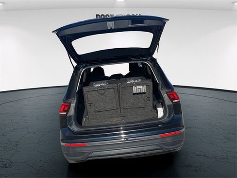 Used 2023 Volkswagen Tiguan S image 14