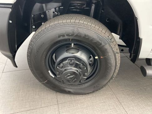 New 2026 RAM 3500 Tradesman AWD/4WD image 8