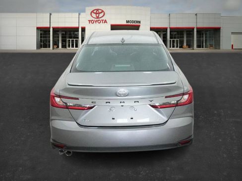 New 2026 Toyota Camry SE image 18