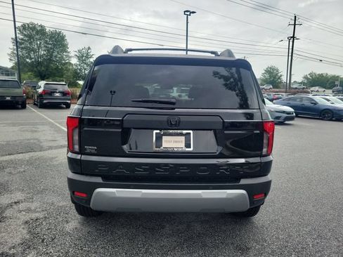 Certified 2026 Honda Passport RTL image 5