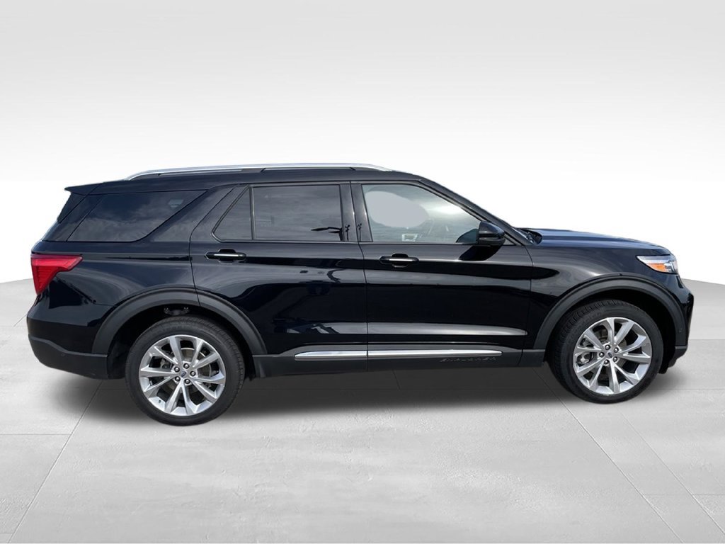 Used 2023 Ford Explorer Platinum w/ Technology Package AWD/4WD image 31