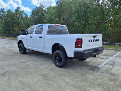 New 2026 RAM 2500 Tradesman AWD/4WD image 2