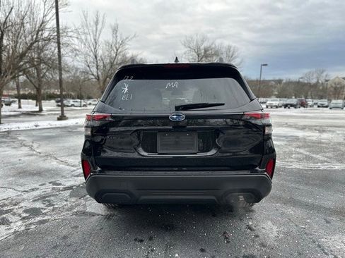 New 2025 Subaru Forester Premium image 9