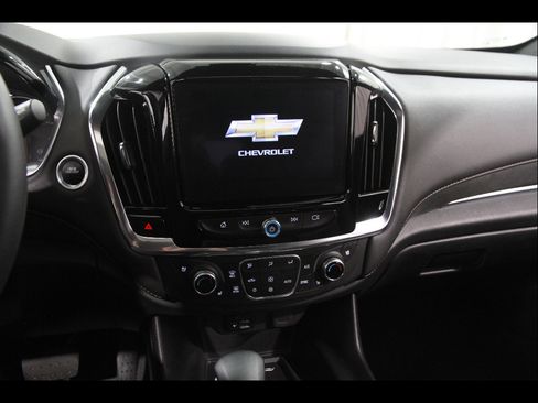 Certified 2023 Chevrolet Traverse High Country w/ LPO, Floor Liner Package image 9