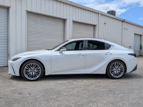 Used 2024 Lexus IS 300 AWD w/ Premium Package image 2