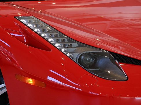 Certified 2015 Ferrari 458 Spider image 17