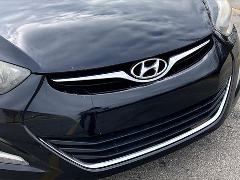 Used 2015 Hyundai Elantra SE w/ Option Group 03 image 28