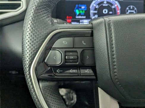 Used 2024 Toyota Tundra Limited w/ Power Package RWD image 16