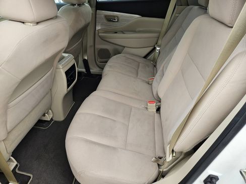 Used 2016 Nissan Murano SV FWD image 16