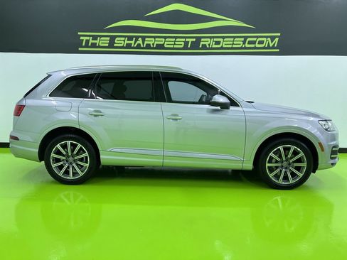 Used 2018 Audi Q7 3.0T Prestige w/ Prestige Package AWD/4WD image 11